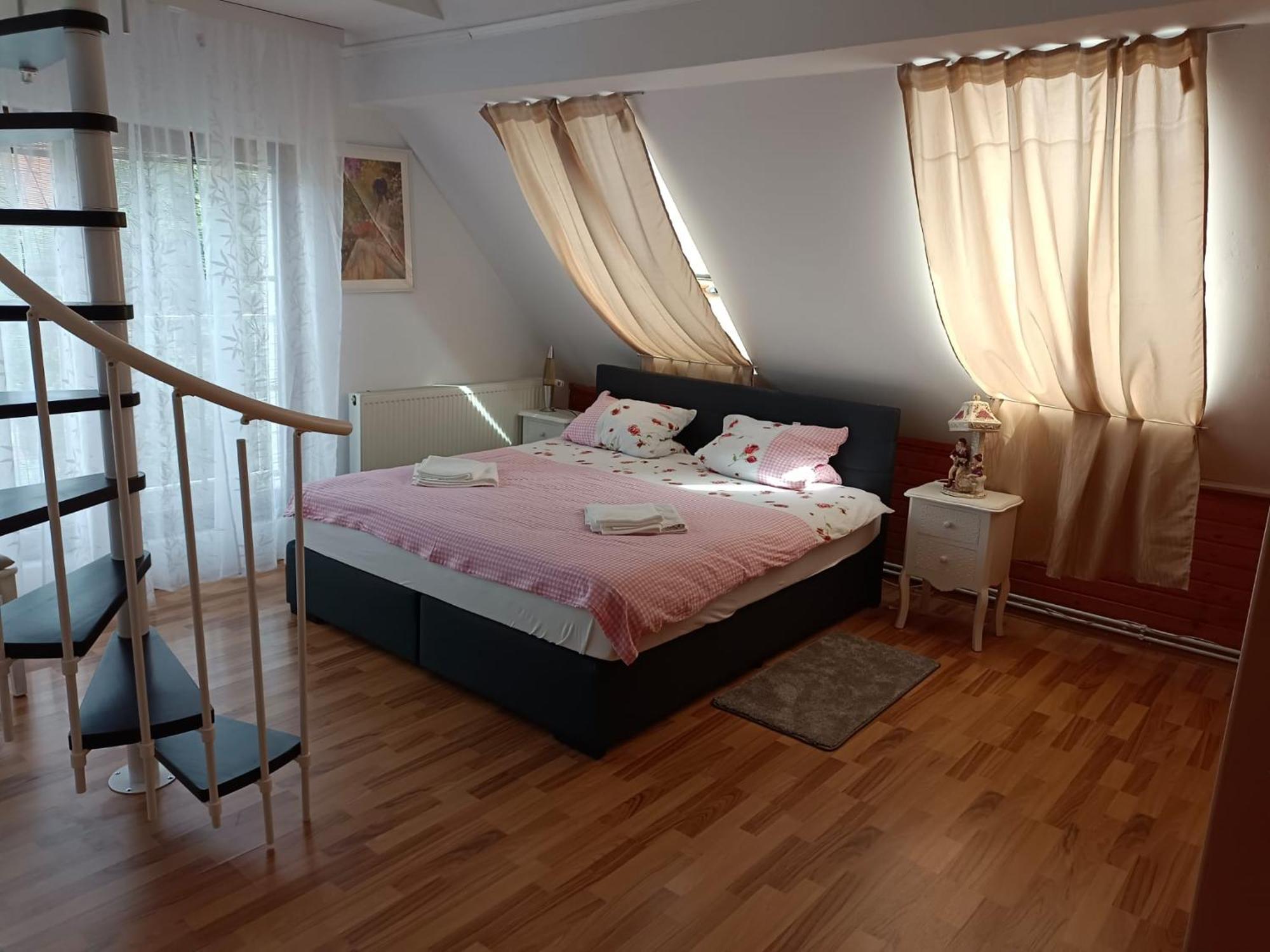 Pension Donaublick Grein 2 In Stifterstrasse19. Διαμέρισμα Εξωτερικό φωτογραφία
